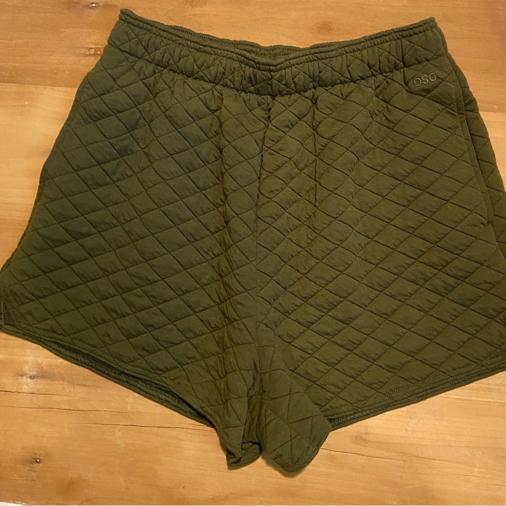 DSG Quilted Athletic Shorts in Olive